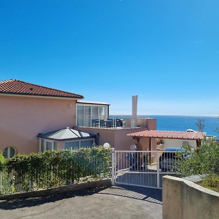 Dernier Etage D'Une Maison Roquebrune-Cap-Martin Buitenkant foto