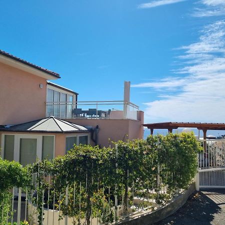 Dernier Etage D'Une Maison Roquebrune-Cap-Martin Buitenkant foto