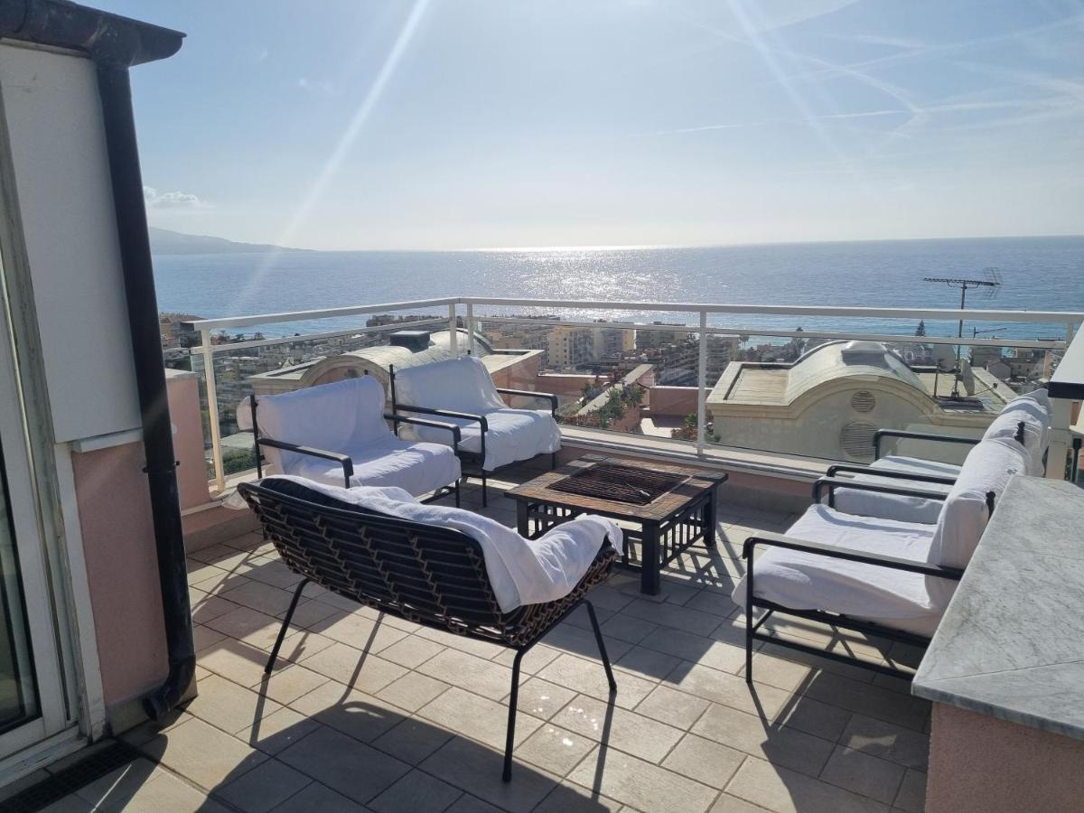 Dernier Etage D'Une Maison Roquebrune-Cap-Martin Buitenkant foto