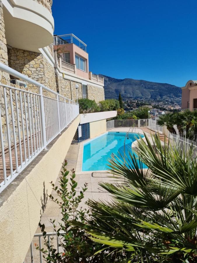 Dernier Etage D'Une Maison Roquebrune-Cap-Martin Buitenkant foto